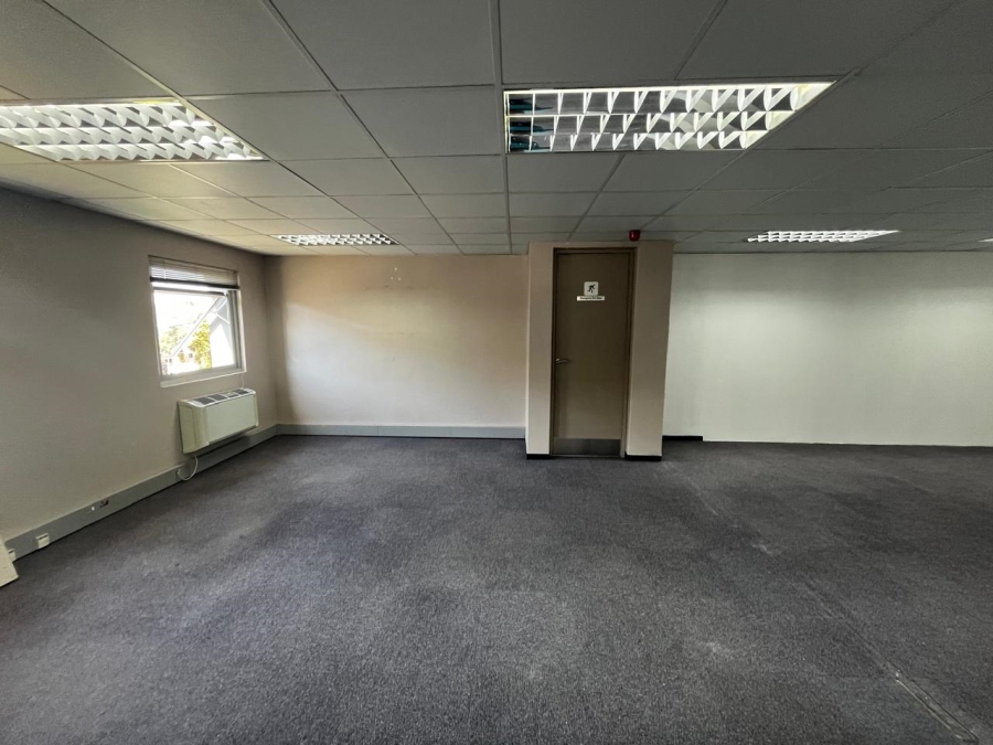 To Let Commercial Property for Rent in Rosendal Western Cape
